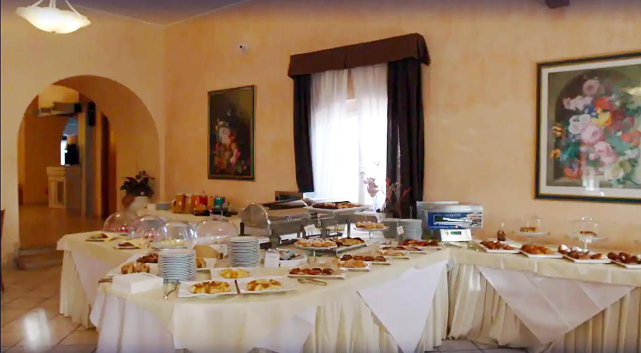 Toscana Wellness Resort Арчидосо Екстериор снимка